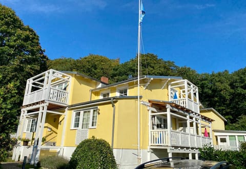 Waldhaus Sellin Apartment in Sellin