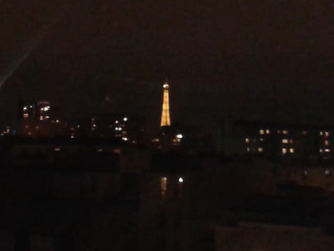 View (from property/room), City view, Landmark view