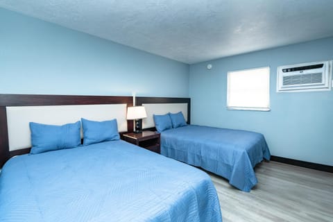 Sunrise Resort Motel South Motel in Clearwater Beach