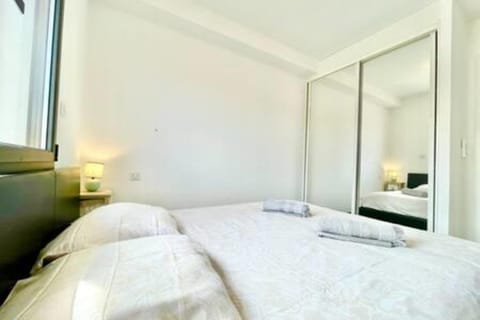 Corsica Apt Sea View AC Parking Apartment in Propriano