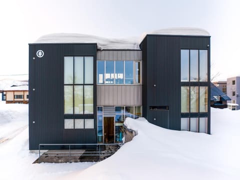 Property building, Winter