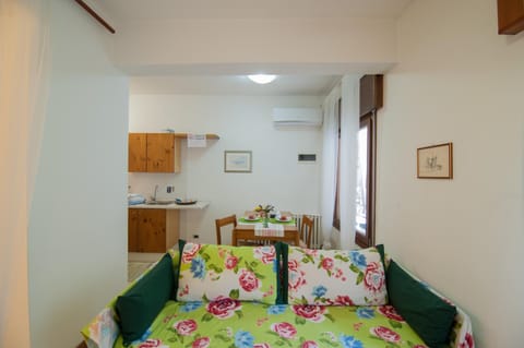 Guest Host - Lovely Apartment Near Venice Apartment in Venice