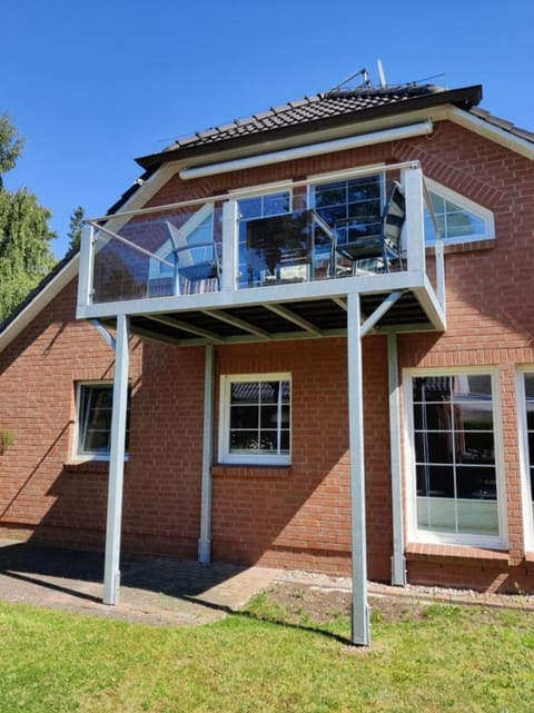 -"Ferienwohnung Dierhagen" Whg 2 im OG- Apartment in Mecklenburg-Vorpommern, Germany