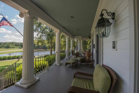 The Estate House in Lake Oconee