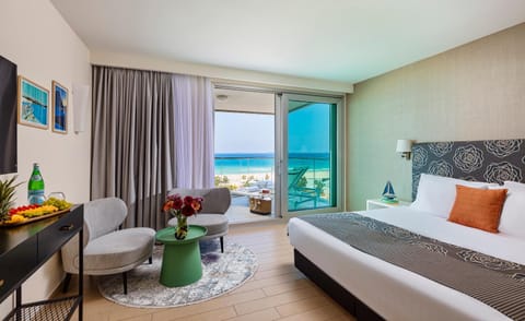 Bed, Bedroom, Sea view