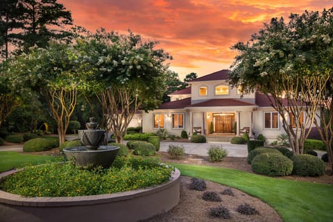 The Villa House in Lake Oconee