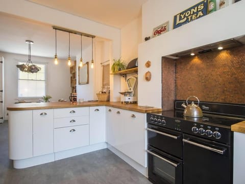 The Tansy House on Queen Street House in York