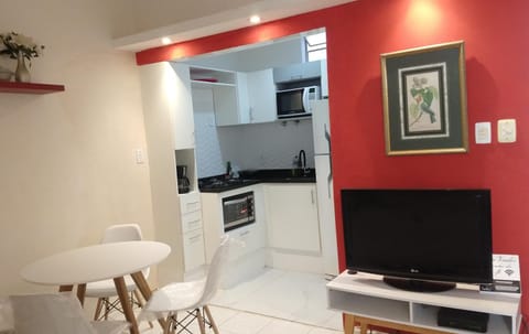 TV and multimedia, Kitchen or kitchenette, Living room