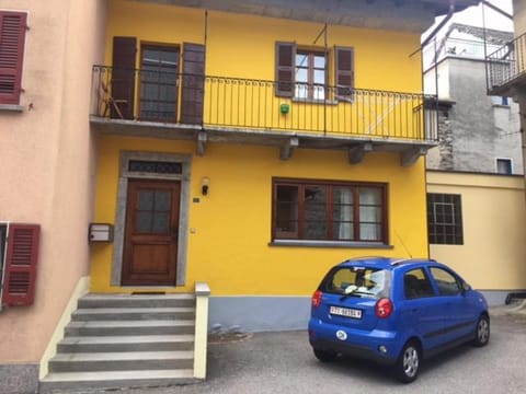 Verzaschina House in Locarno