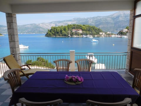 Balcony/Terrace, Lobby or reception, Sea view