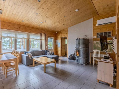 Holiday Home Kainaloranta by Interhome House in Finland