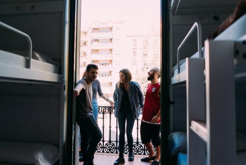 Balcony/Terrace, City view