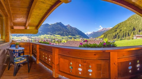 Haus Sonnenseit'n Bed and Breakfast in Neustift im Stubaital