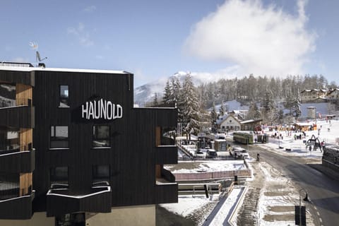 Property building, Winter