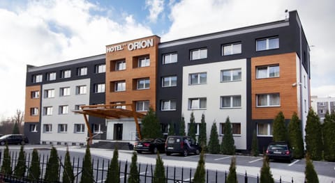Facade/entrance, Facade/entrance