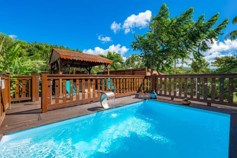 Patio, Natural landscape, Garden, View (from property/room), Garden view, Pool view, Swimming pool, sunbed