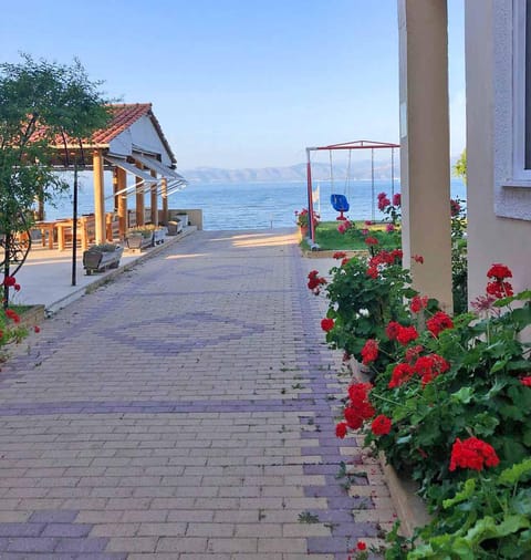 Patio, Day, Summer, Garden, View (from property/room), Lounge or bar, Other, Garden view, Sea view, Area and facilities
