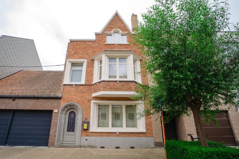 Villa Rowan House in Ostend