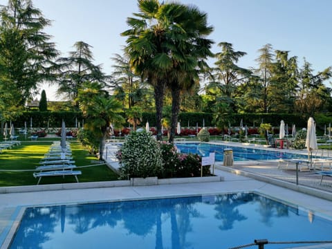 Swimming pool, Open Air Bath