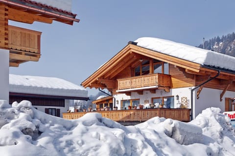 Property building, Winter