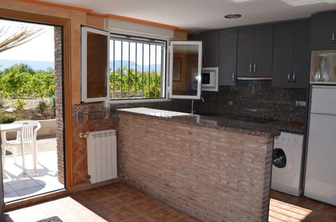 Patio, BBQ facilities, Garden, Communal kitchen, Garden view, Landmark view