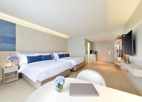 Bed, Bedroom, Guests