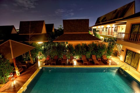 Facade/entrance, Swimming pool, Swimming pool
