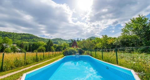 Natural landscape, Garden, Garden view, Mountain view, Pool view, Swimming pool