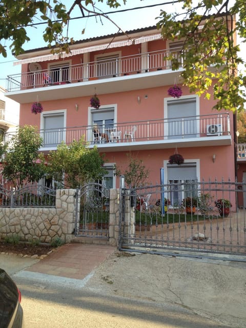 Villa Mirjana Apartment in Crikvenica