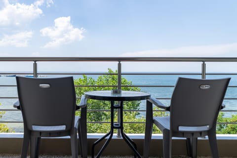 Balcony/Terrace, Sea view, Location