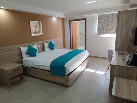 Bed, Photo of the whole room, hair dresser