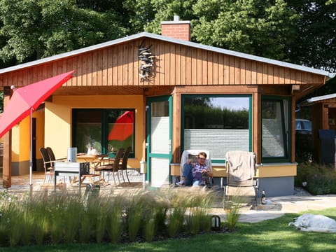 Facade/entrance, BBQ facilities, Garden, Balcony/Terrace