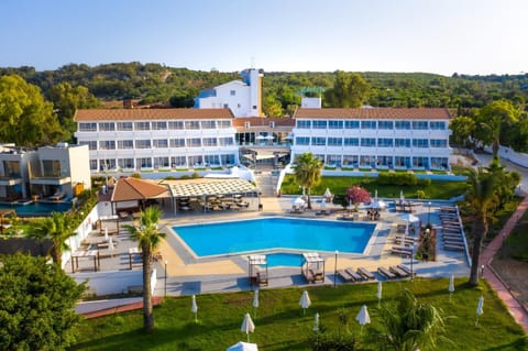 Property building, Day, Bird's eye view