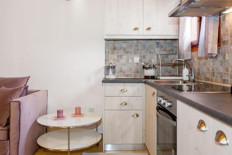 Olive Tree Farm 200m from the beach House in Crete