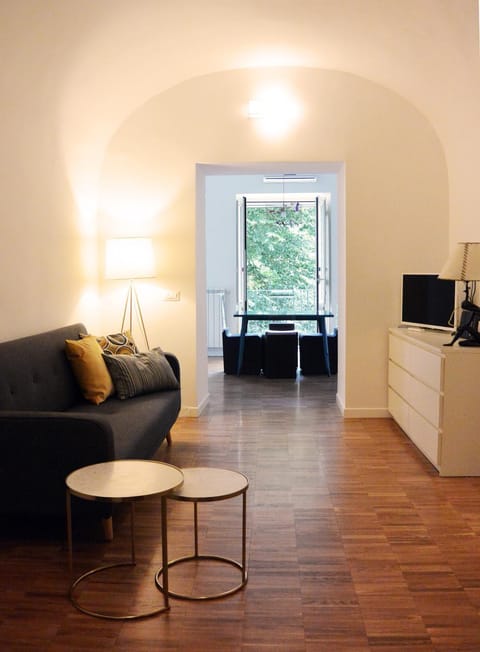 Living room, Photo of the whole room