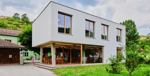 Patio, Facade/entrance, Garden