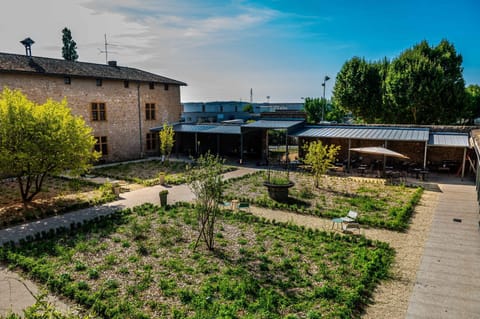 Property building, Garden, Garden view