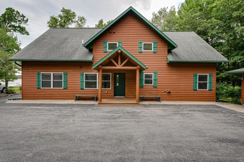 Island View I House in Wisconsin