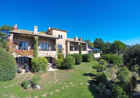 Domaine du Bois d'Amont Apartment in French Riviera