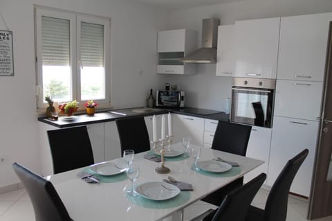 Lana i Natali Apartment in Šibenik-Knin County, Croatia