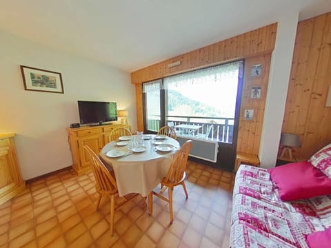 Appartement cosy 5 couchages avec balcon, navette au pied, garage et ménage inclus - Le Grand-Bornand - FR-1-241-198 Apartment in Le Grand-Bornand