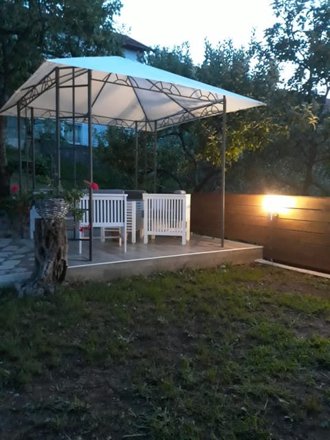 Apartments and Rooms Štefanac Bed and Breakfast in Lika-Senj County