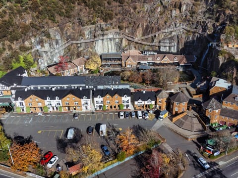 Property building, Location, Parking