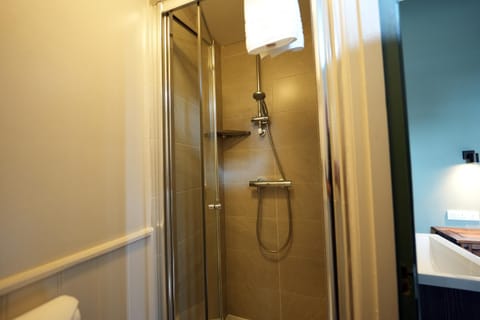 The Whisky Vaults Hotel in Oban