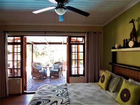 Photo of the whole room, Seating area, Garden view, Pool view