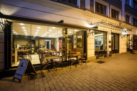 Property building, Night