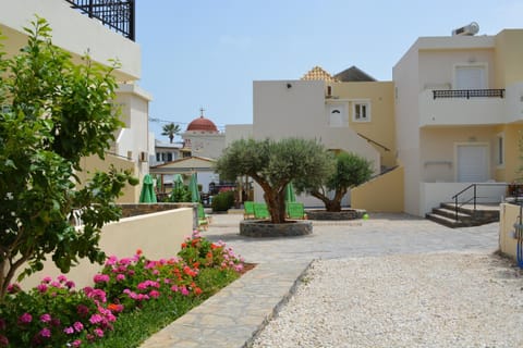 Olive Grove Apartments Apartment hotel in Elounda