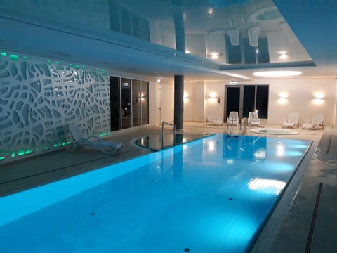 Pool view, Swimming pool, Swimming pool