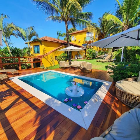 Property building, Day, Garden, Garden view, Pool view, Swimming pool, sunbed