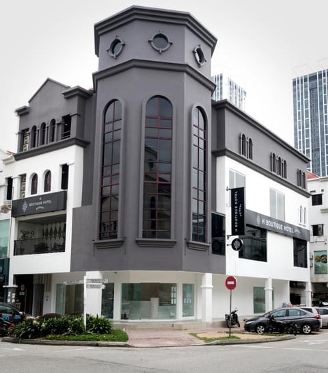 Property building, Facade/entrance